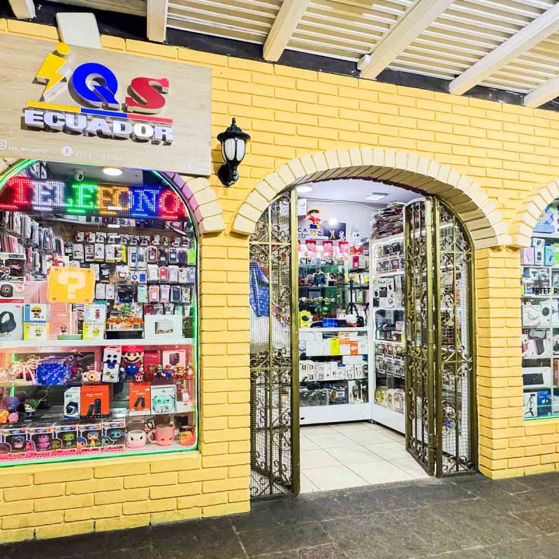 IQS ECUADOR